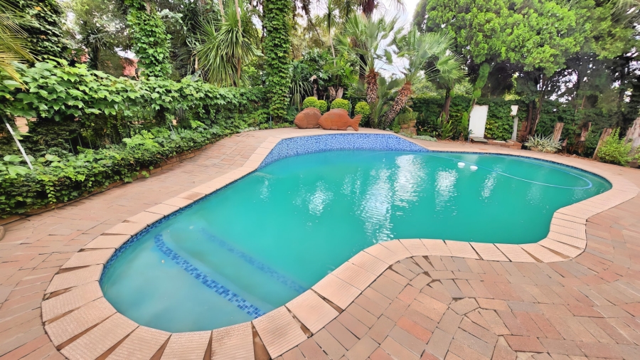 5 Bedroom Property for Sale in Doringkruin North West